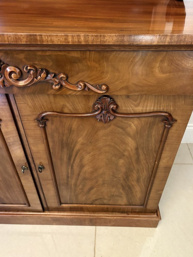 Antique Victorian Quality Figured Mahogany Two-Tiered Chiffonier / Sideboard